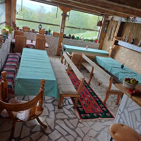 Katun Ljeljenak Hotel Plužine Ngoại thất bức ảnh